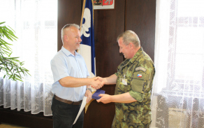 predani_medaile_r_kvv.jpg